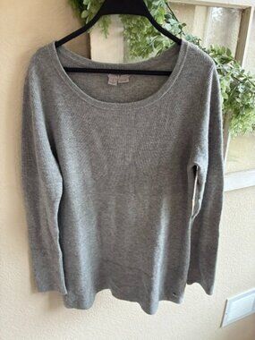 Royal Robbins scoop neck merino wool gray sweater, size Large